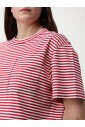 t-shirt-a-rayures-avec-poche-en-creme-jaune