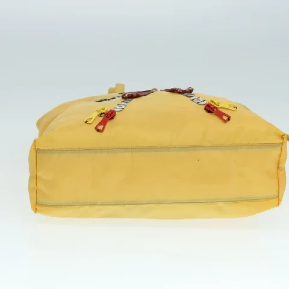 Prada Vintage Pre-owned Leather totes Yellow Dames