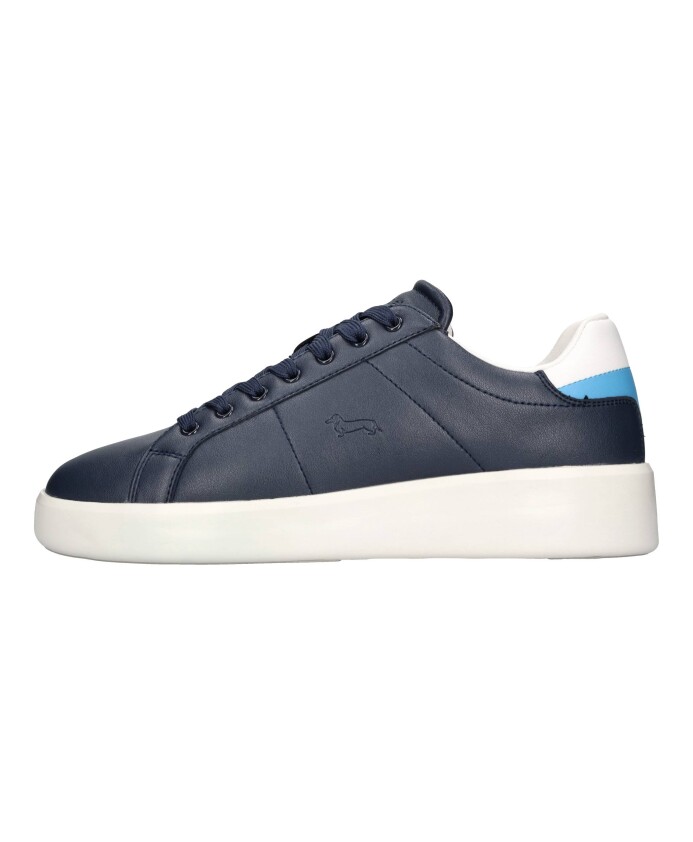 baskets-bleues