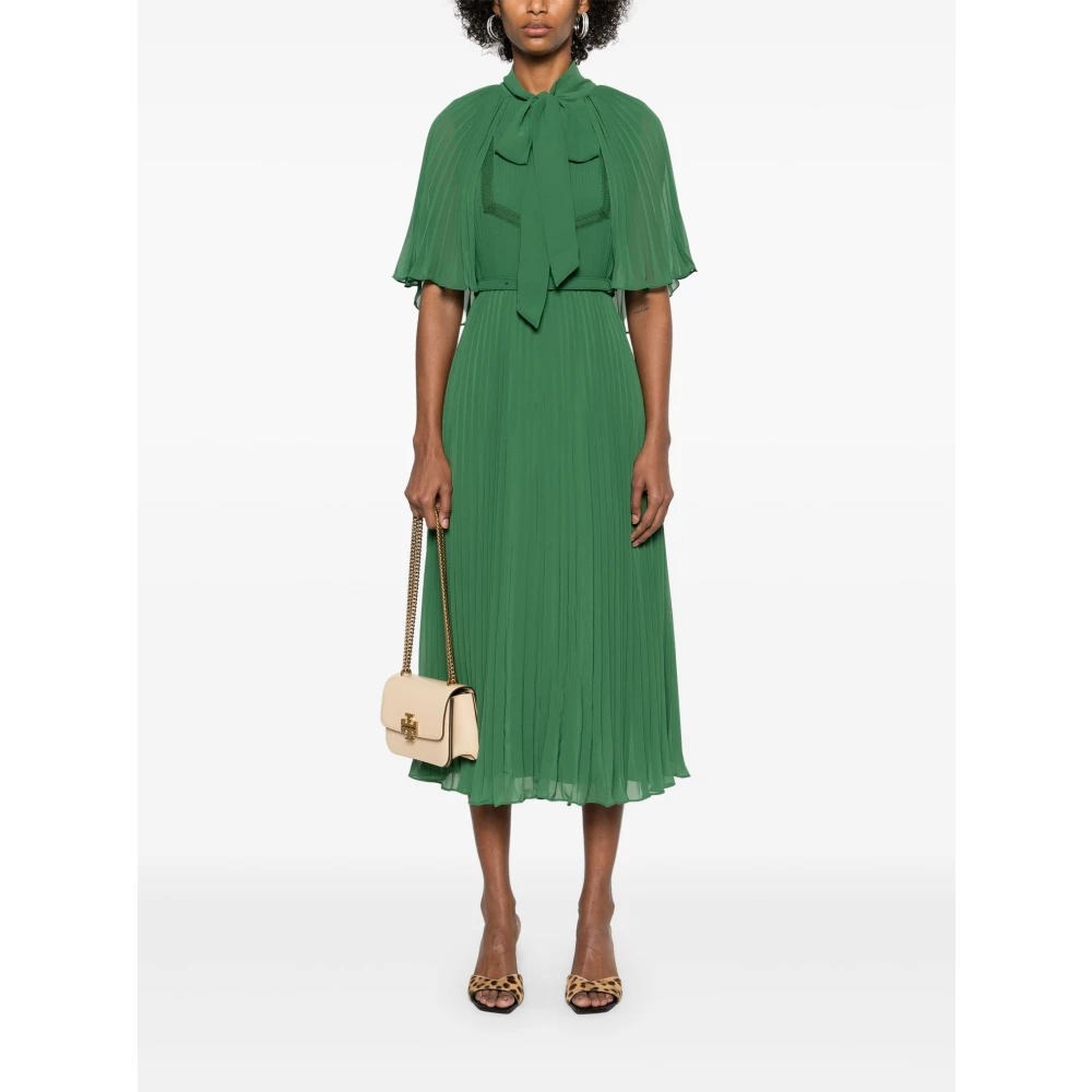 Self Portrait Groene Geplooide Jurk met Cape en Strik Green Dames