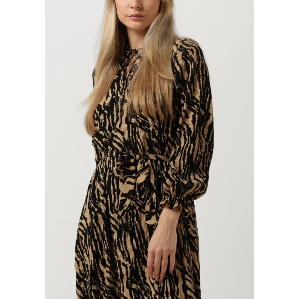 Moves Beige Midi Jurk Lavisa 2608 Multicolor Dames