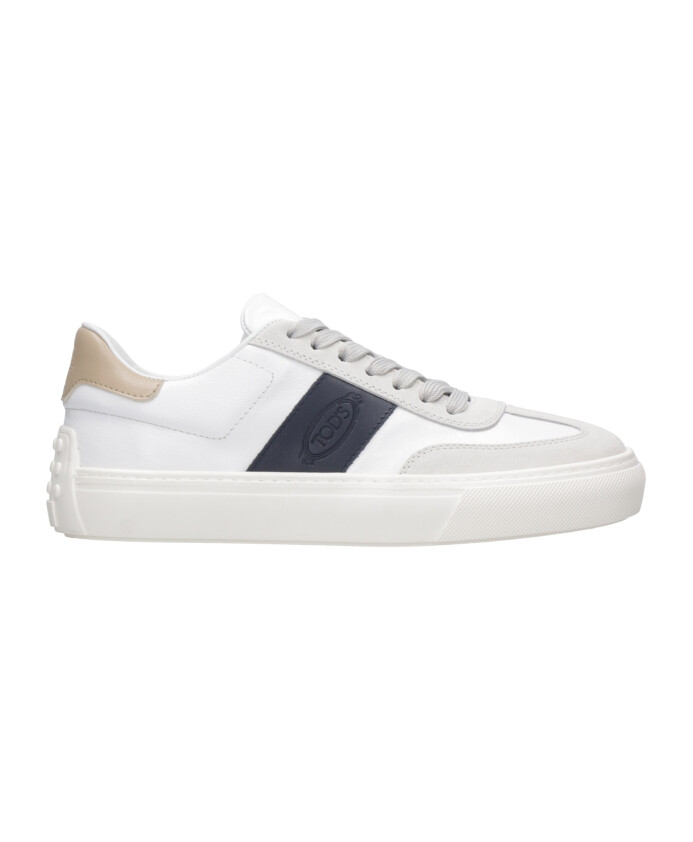 baskets-blanches-en-cuir-avec-inserts-en-daim