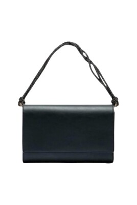 black-shoulder-bag-ocarina-magnetic-closure