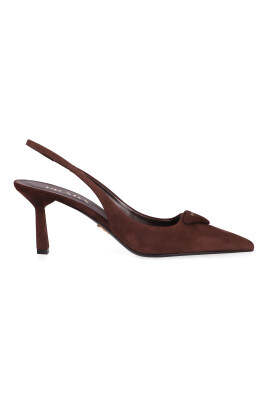 pointy-toe-slingback-pumps