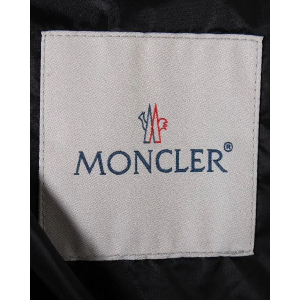 Moncler Pre-owned Nylon outerwear Blue Dames