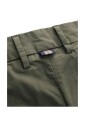 pantalon-chino-vert-gris-extensible