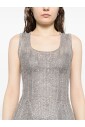 robe-de-soiree-a-sequins-argentes-scintillants