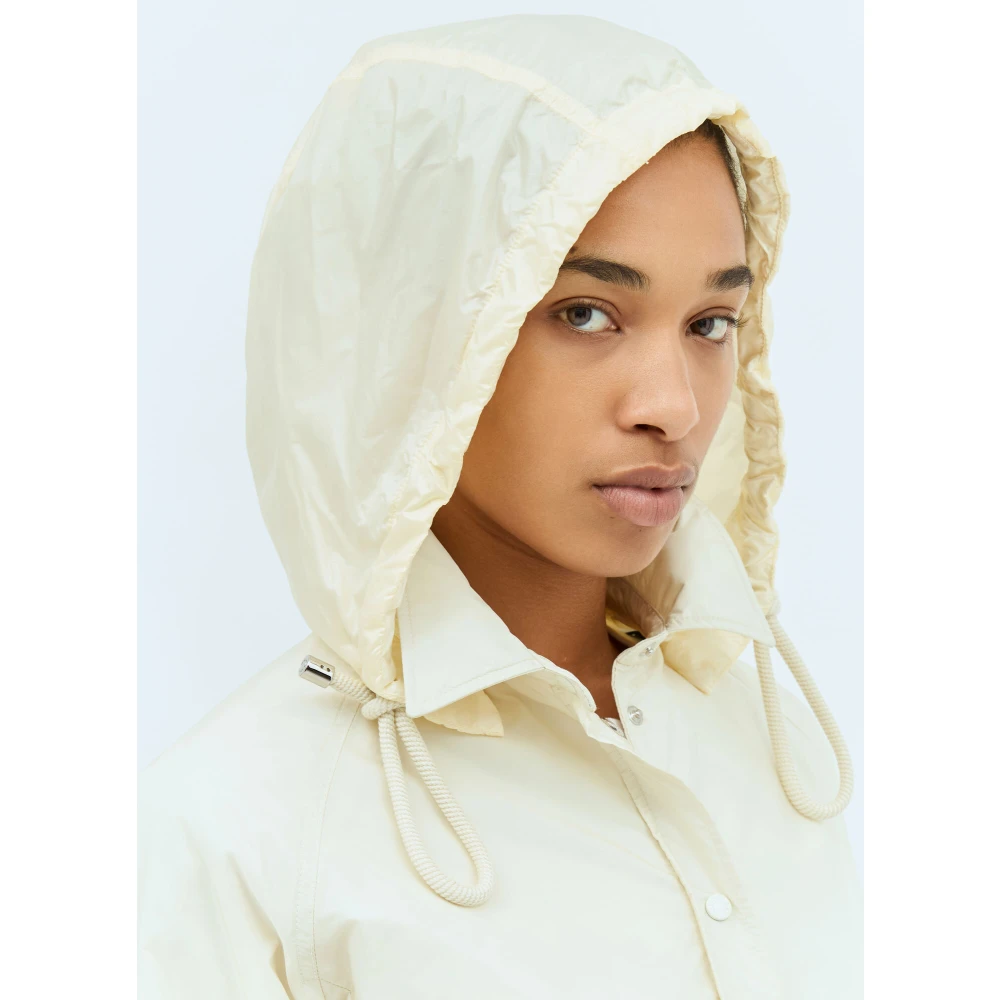 Moncler Afneembare capuchon gewatteerde overhemdjacket Beige Dames