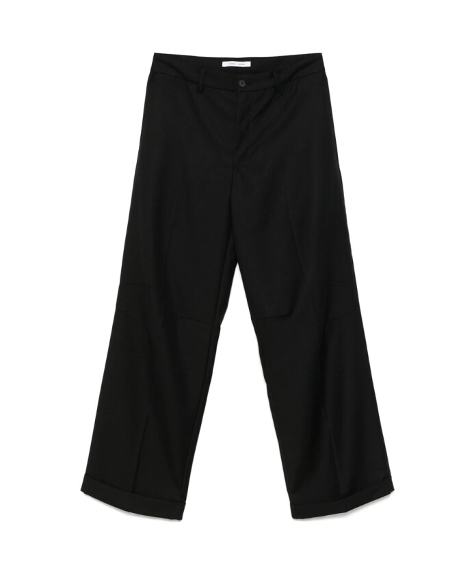 black-classic-pants-with-pockets