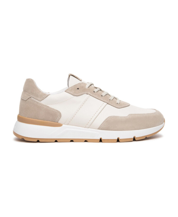 sneakers-en-cuir-et-daim-couleur-ivoire