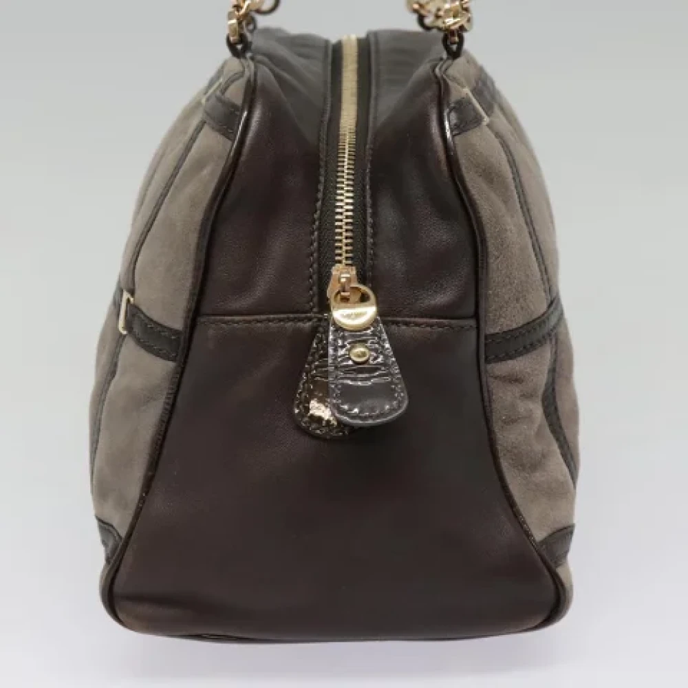 Salvatore Ferragamo Pre-owned Suede handbags Gray Dames