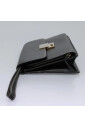 pre-owned-cuir-pochettes-minaudieres