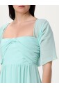 robe-sans-manches-a-ourlet-evase