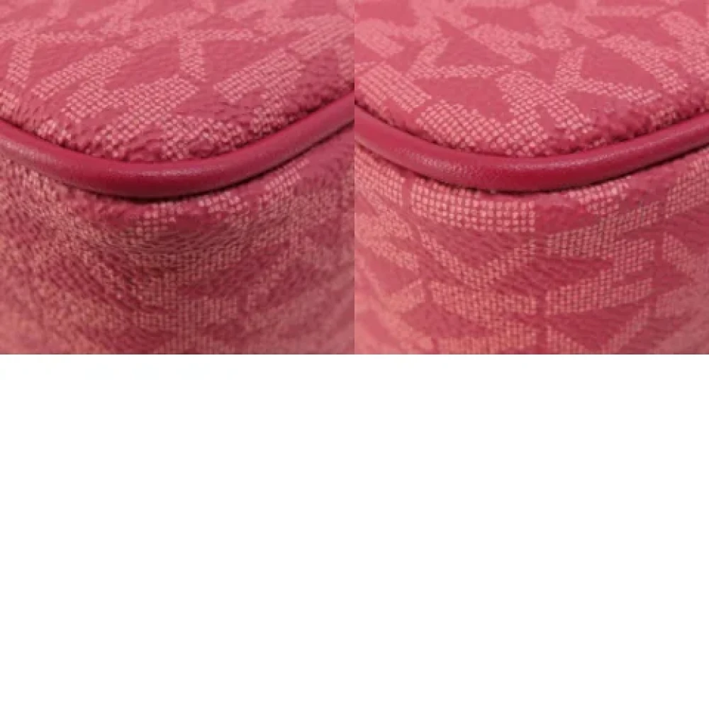 Michael Kors Pre-owned Plastic shoulder-bags Pink Dames