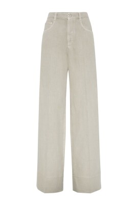 pressed-crease-straight-leg-jeans
