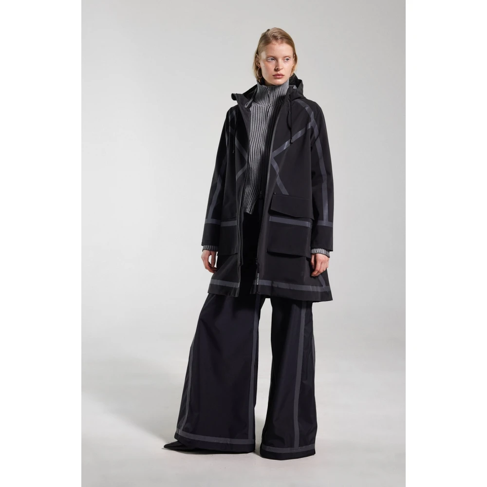 Stutterheim Ambachtelijke A-Lijn Regenjas met Tape Strepen Black Dames