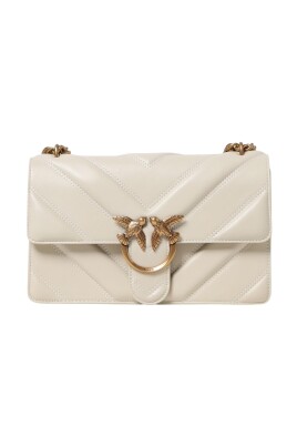 sac-a-bandouliere-matelasse-avec-fermoir-en-forme-doiseau