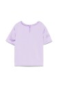 paarse-t-shirts-en-polos