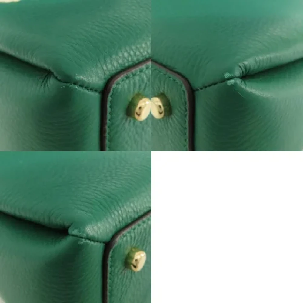 Coach Pre-owned Leather handbags Green Dames