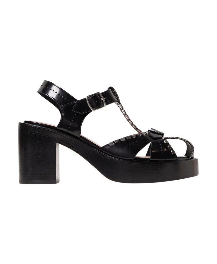 studded-platform-sandals-elegant-style
