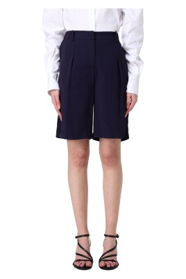 bermuda-shorts-til-stilfuld-sommerlook