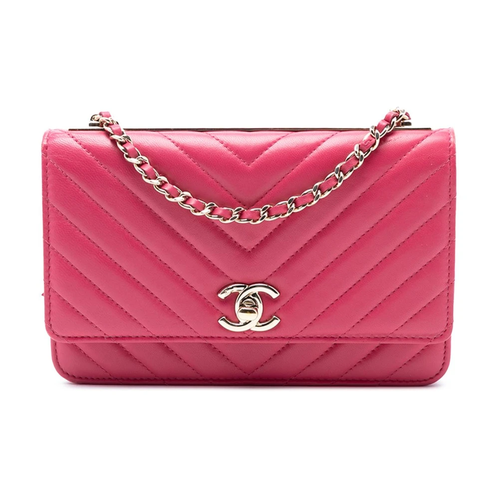 Chanel Vintage Women's Pink Pre-Owned Chevron Flap Wallet