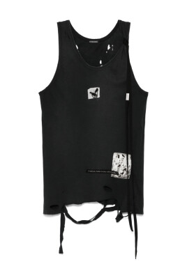 black-sleeveless-scoop-neck-t-shirt