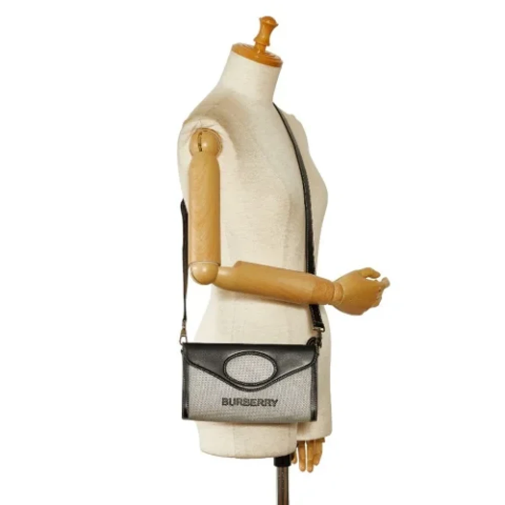 Burberry Vintage Pre-owned Canvas shoulder-bags Black Dames