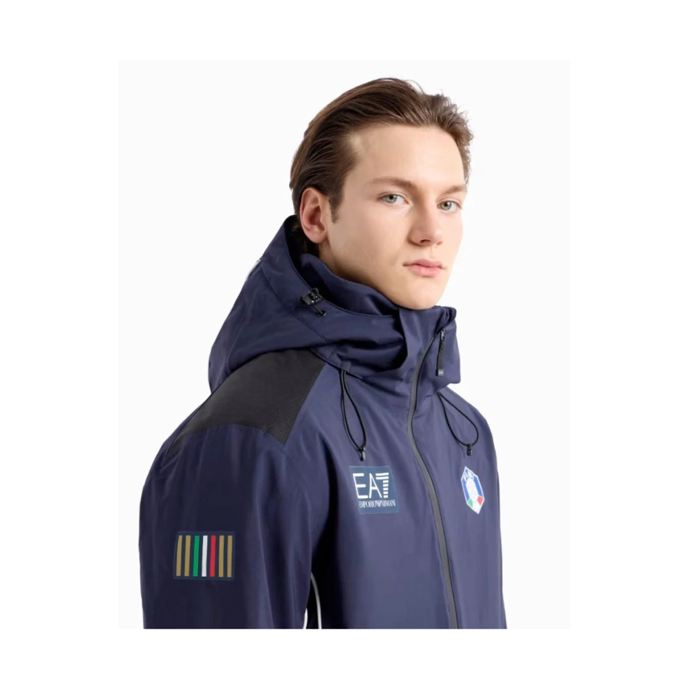 Emporio Armani EA7 Blauwe Winterjas Stijlvol Ontwerp Blue Heren