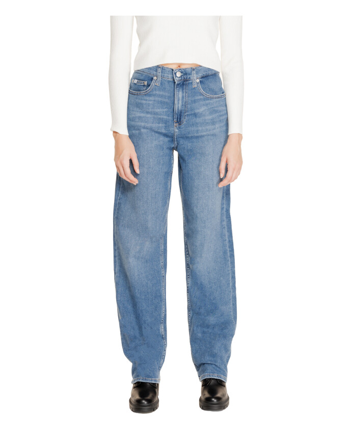 jean-bleu-uni-femme-automne-hiver