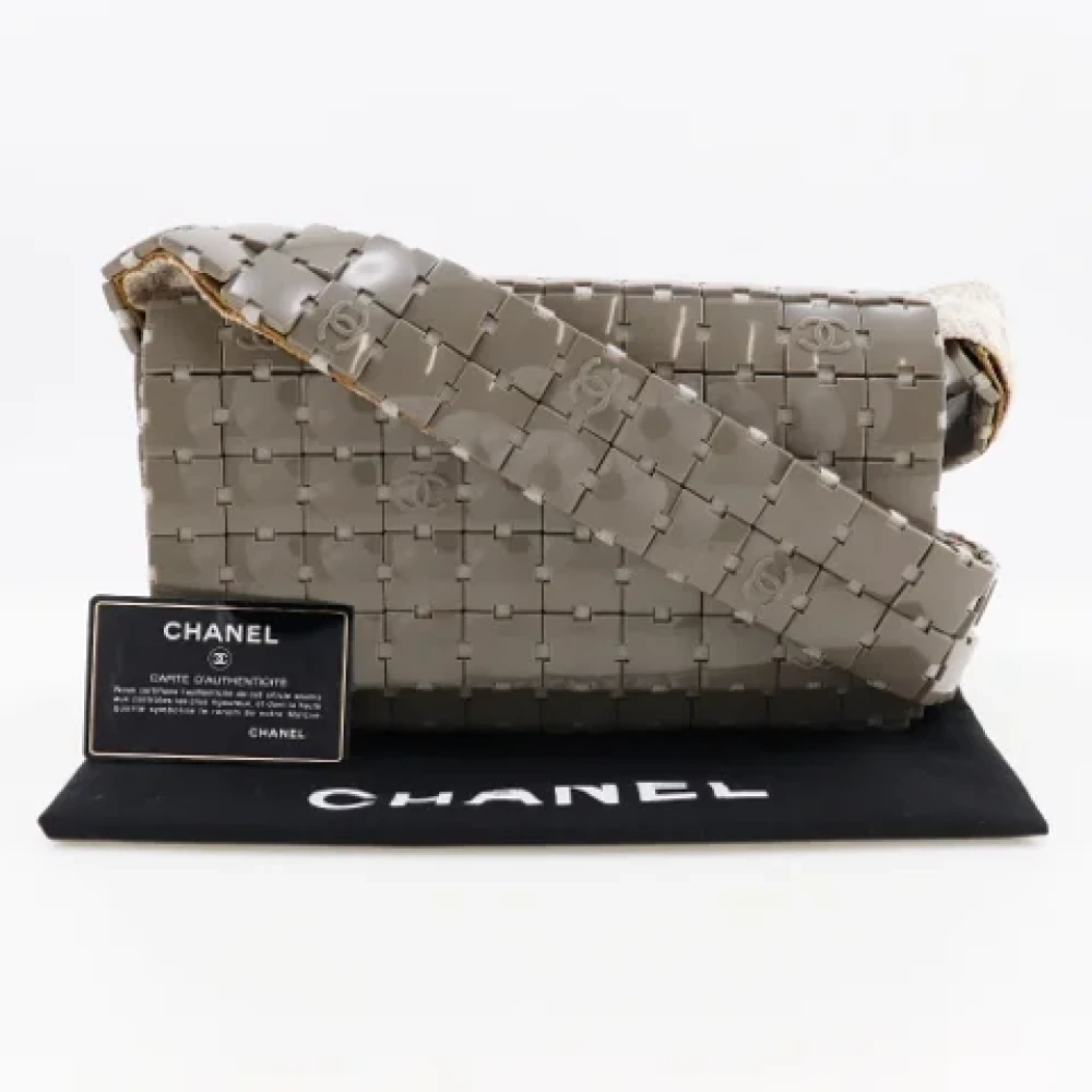 Chanel Vintage Pre-owned Canvas shoulder-bags Gray Dames