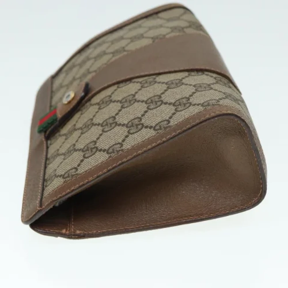 Gucci Vintage Pre-owned Leather clutches Beige Dames