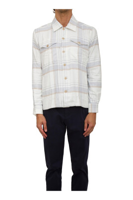 gray-shirt-with-4-pockets