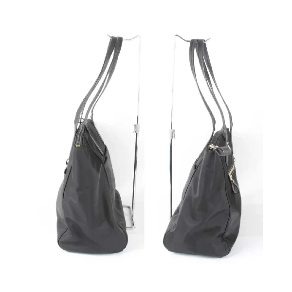 Michael Kors Pre-owned Fabric shoulder-bags Black Dames