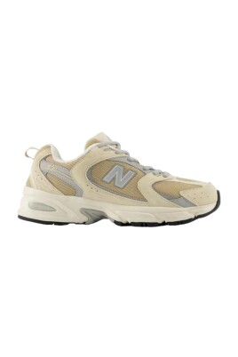 stylish-performance-sneaker