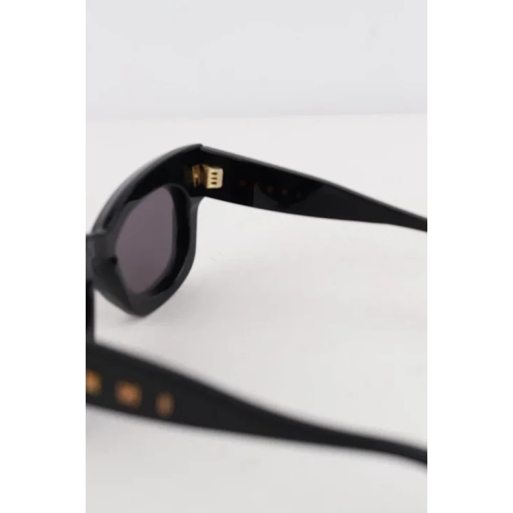 Marni Pre-owned Plastic sunglasses Black Dames