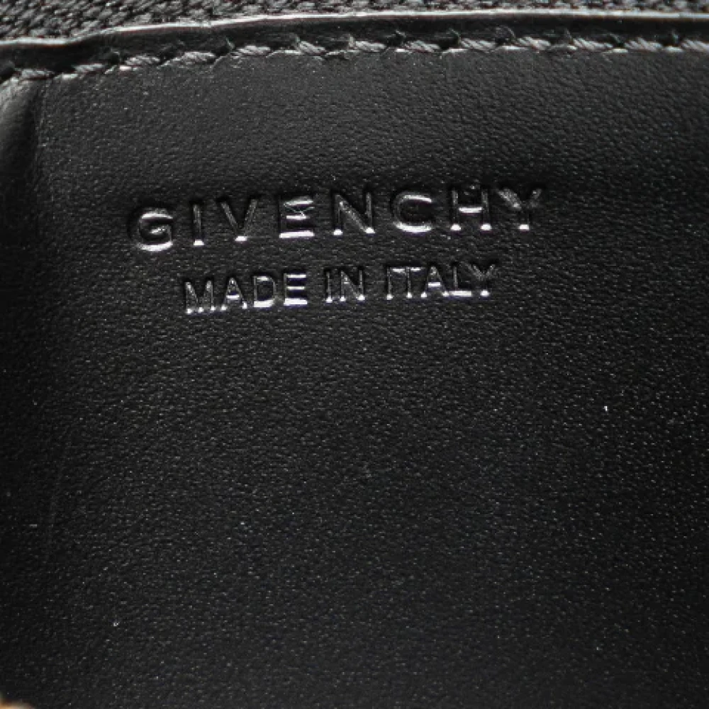 Givenchy Pre-owned Leather wallets Black Dames