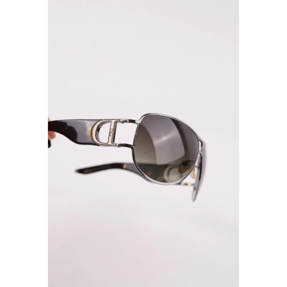 Dior Vintage Pre-owned Fabric sunglasses Brown Dames