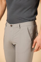 dynamische-heren-chino-joggerbroek