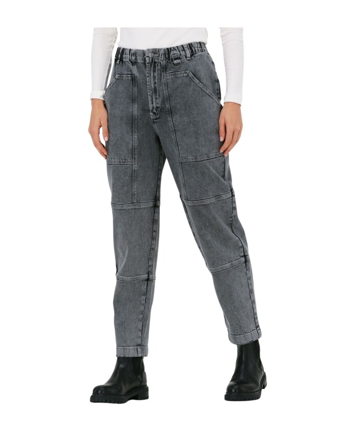 mom-jeans-in-grijs