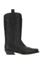 bottes-en-cuir-chic
