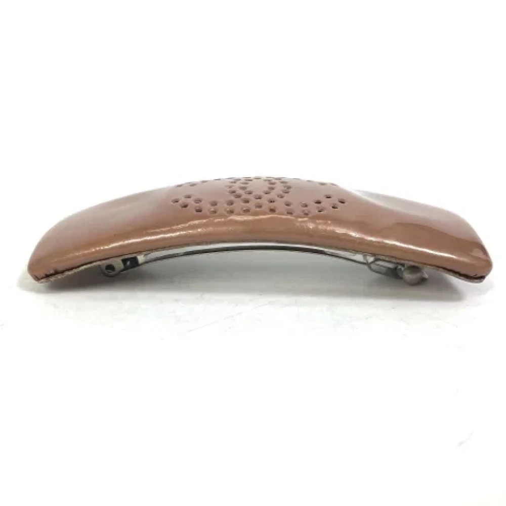 Chanel Vintage Pre-owned Plastic hair-accessories Beige Dames