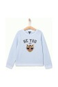 sweatshirt-bleu-avec-broderie-leopard