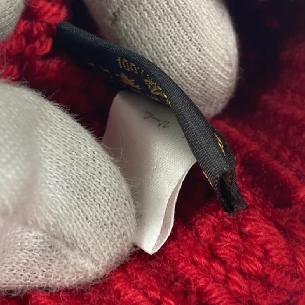 Louis Vuitton Vintage Pre-owned Wool hats Red Dames