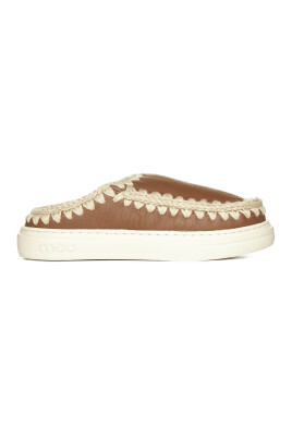 shearling-leather-slippers-with-chunky-sole