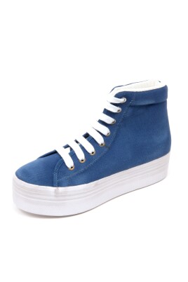 vintage-washed-canvas-shoes