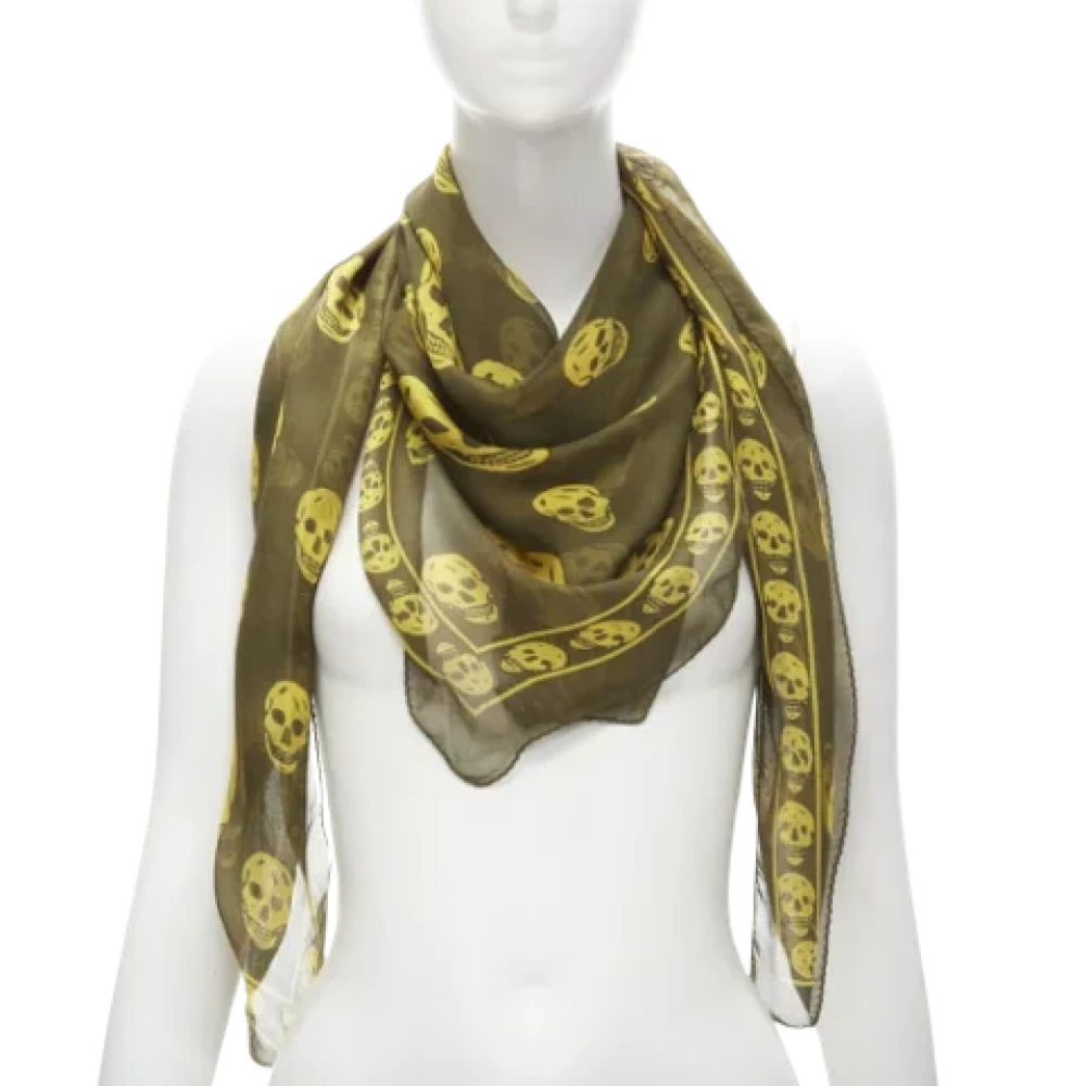 Alexander McQueen Pre-owned Silk scarves Green Dames