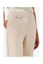 pantalon-cigarette-jambe-droite