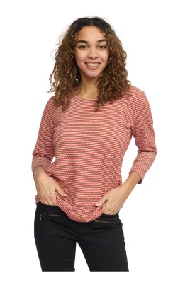 coral-blouse-with-3-4-sleeves