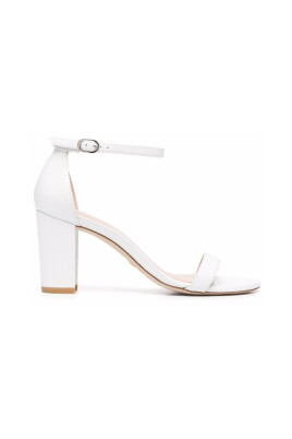 high-heel-sandals